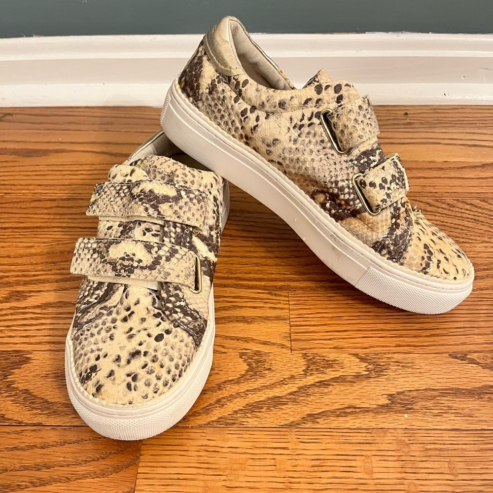 Massimo Dutti Beige Snake Effect Sneakers